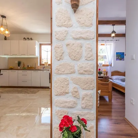 Beautiful In With Kitchen בית נופש *